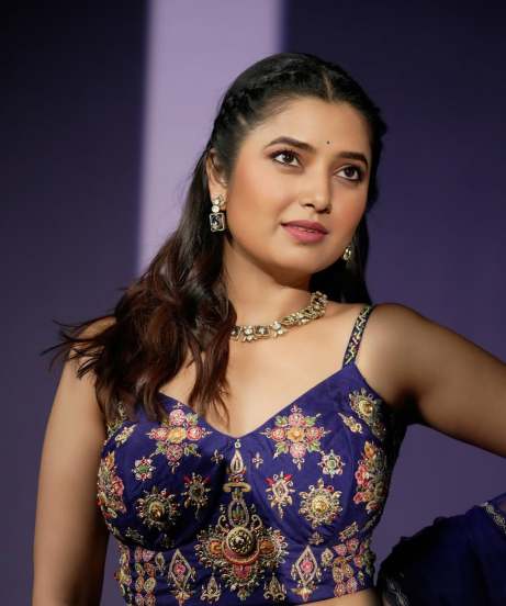 prajakta mali in blue dress