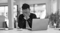 कामाचा ताण सहन न झाल्याने २५ वर्षीय इंजिनिअरची आत्महत्या? रेड इट पोस्टमुळे होणारी चर्चा काय?