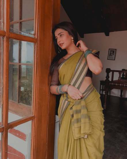 Shivani mundhekar new photoshoot