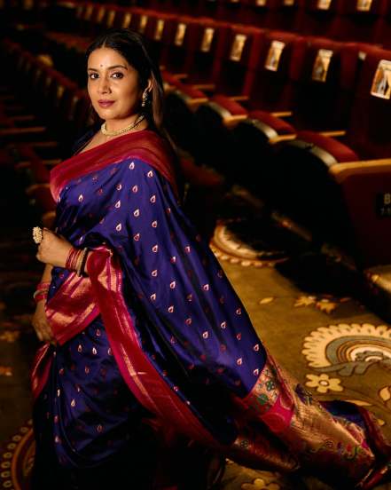 Sonali Kulkarni Paithani Saree Look