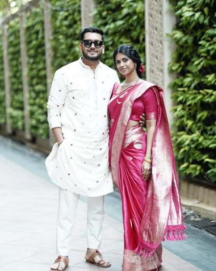 Swarda Thigale Siddharth Raut Romantic Photoshoot