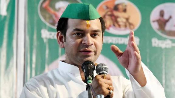 Tej Pratap Yadav expels from RJD