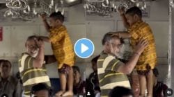 Video : नातवाला आजोबांबरोबरच ही मजा मस्ती करता येते! लोकलने प्रवास करणाऱ्या आजोबा-नातवाचा क्यूट व्हिडीओ होतोय व्हायरल