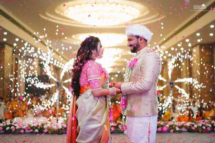 Vaishnavi Hagawane Wedding Photos Viral