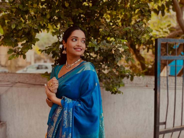Vallari Viraj Paithani Saree Look
