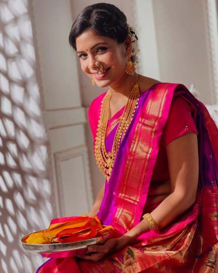Vat Purnima 2025 Traditional Look Ideas