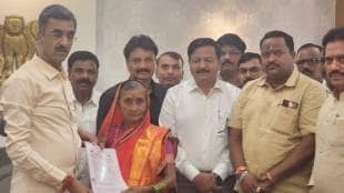 Veermata Chaturabai More has received 80 gunthas of land for the familys livelihood