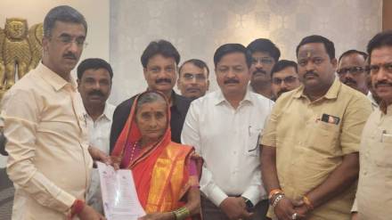 Veermata Chaturabai More has received 80 gunthas of land for the familys livelihood