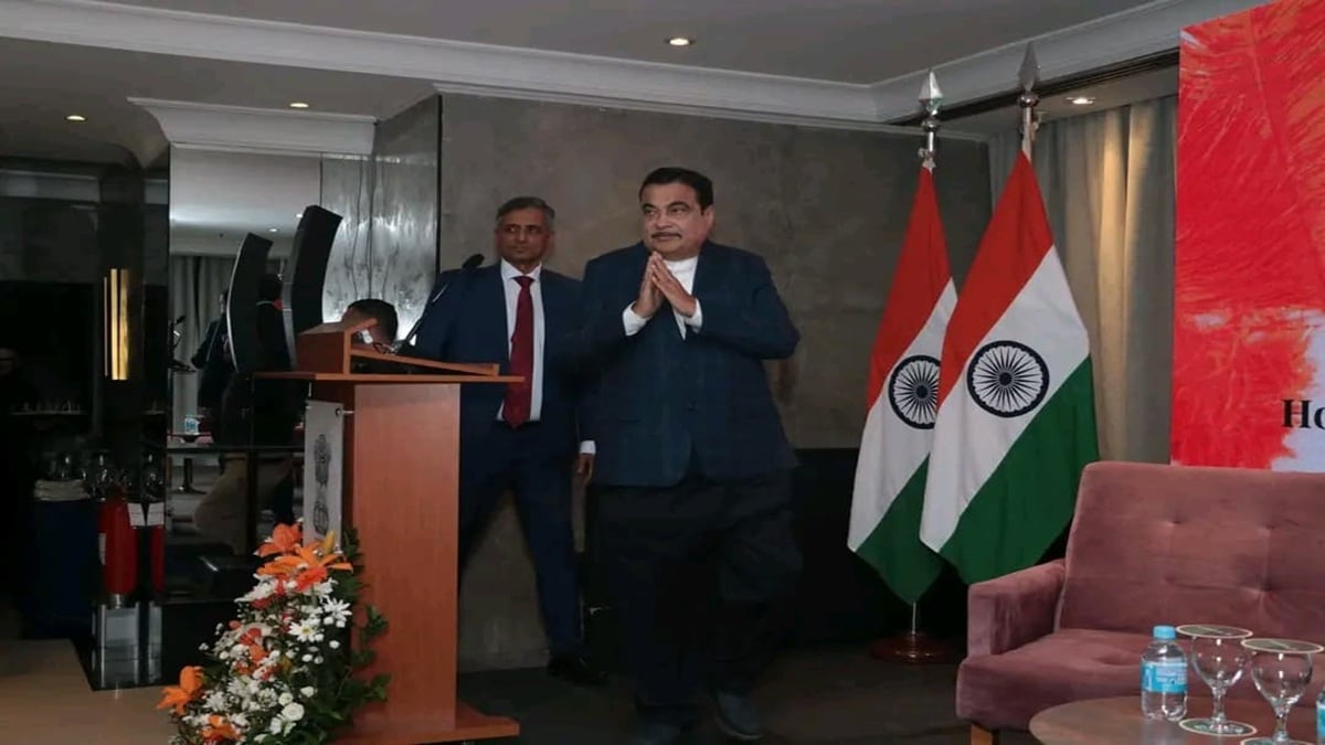 नितीन गडकरी परतले ‘या’ देशातून, जुलै महिन्यात पंतप्रधान नरेंद्र मोदीही जाणार, काय घडणार? (छायाचित्र सौजन्य - लोकसत्ता टीम)