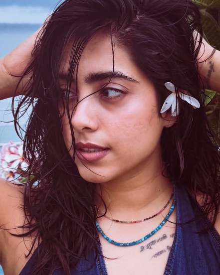 actress sakhi gokhale vacation photos
