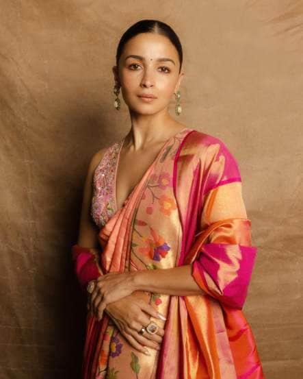 alia bhatt marathi look