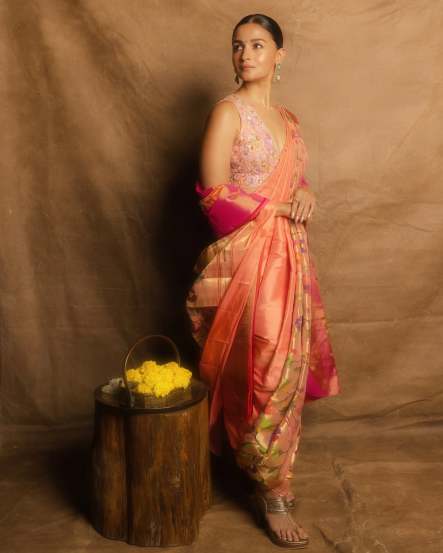 alia bhatt marathi look