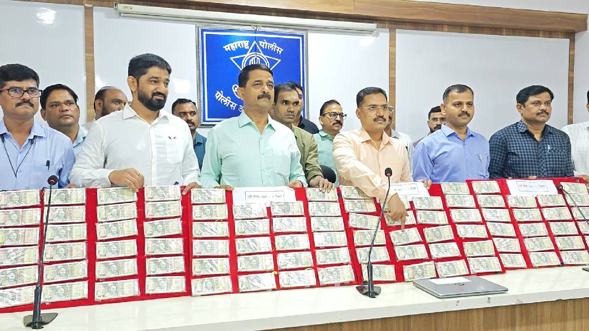 Shantinagar Police have arrested three people and seized fake currency worth Rs 15.50 lakh from them