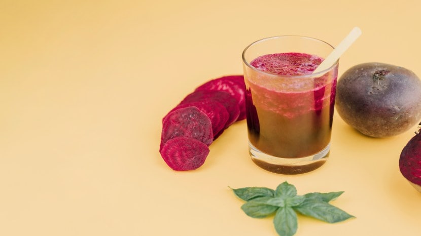 Who should not drink beetroot amla and carrot juice 