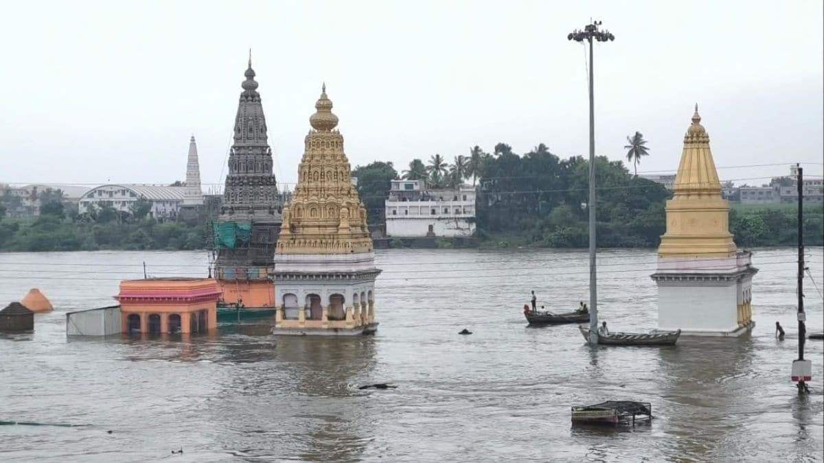bhima river floods pandharpur temples