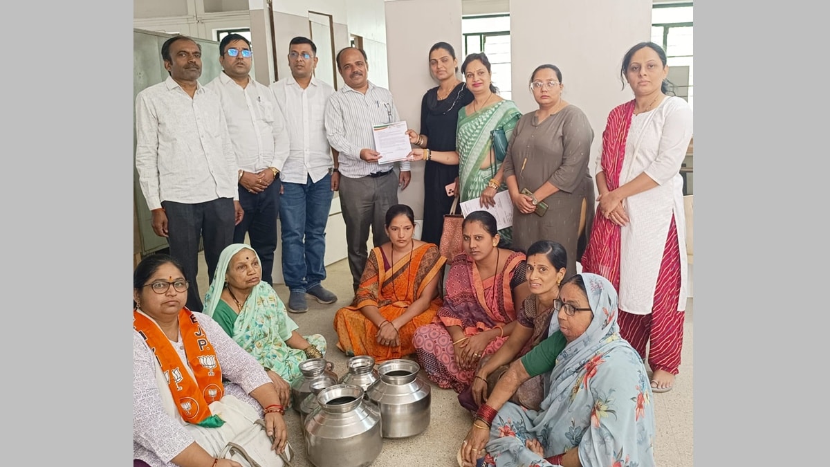 nashik Pathardi Phata woman agitation