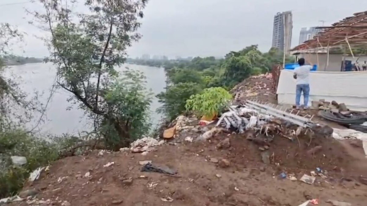 gandhari river illegal construction