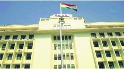 शासकीय कर्मचाऱ्यांच्या वेतन त्रुटीवर तोडगा