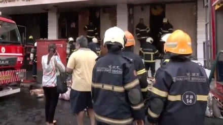 Mumbai libas showroom fire news