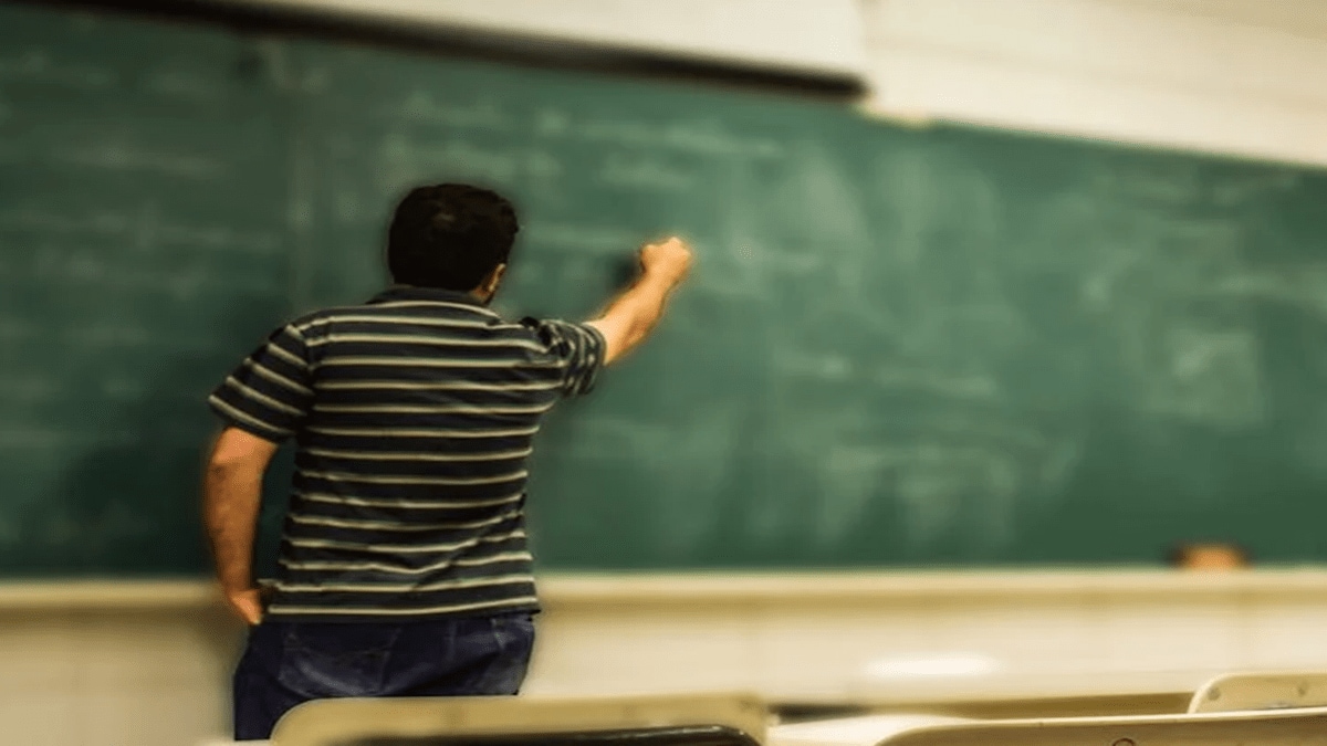 Teacher Aptitude and Intelligence Test, Teacher Test ,