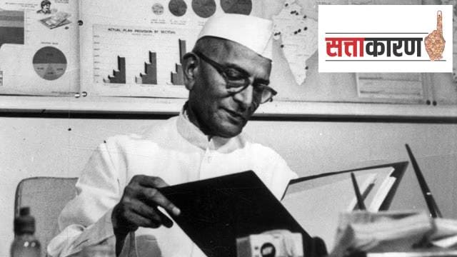 Morarji Desai was awarded the Nishan-e-Pakistan in 1988