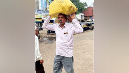 The simplicity of Padma Shri awardee Chaitram Pawar teaches to stay grounded