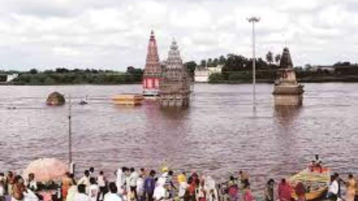 chandrabhaga river water level pandharpur