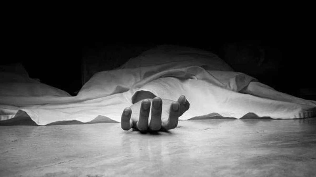 In Andheri, a municipal garbage truck hit a delivery boy, leading to his death