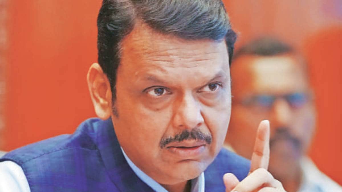 Chief Minister Devendra Fadnavis Wardha visit confirm news