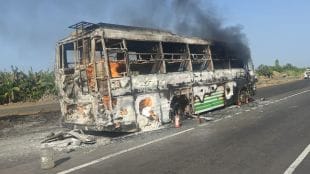 Solapur Private bus catches fire near Tembhurni on Solapur Pune highway