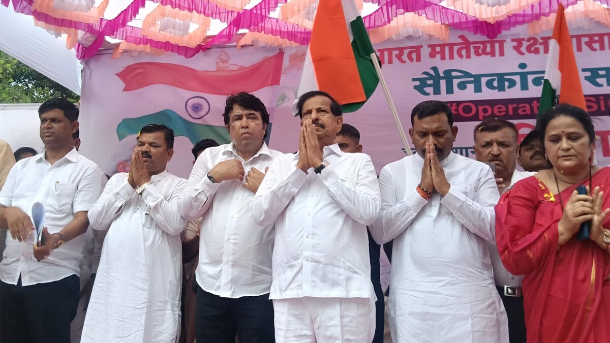 Guardian Minister support to the area affected by unseasonal rain present only for the Tiranga rally