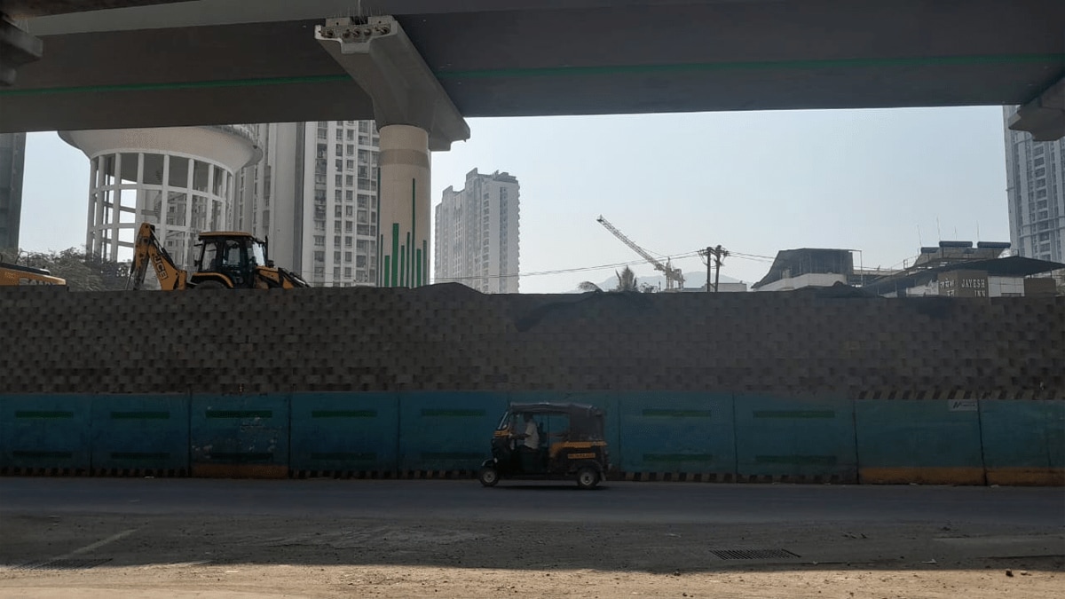 The new flyover at Ghodbunder will be inaugurated in two weeks; traffic jam at Bhayanderpada may get cleared