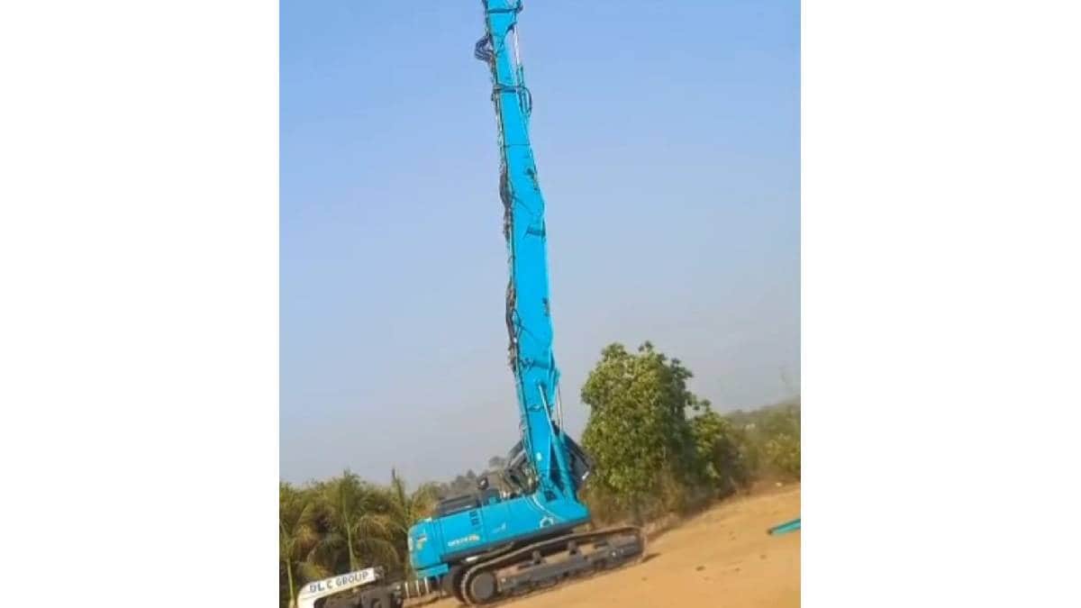 A new Japanese technology high jaw cracker has arrived to demolish 12 storey illegal buildings in Kalyan Dombivali Municipal Corporation limits