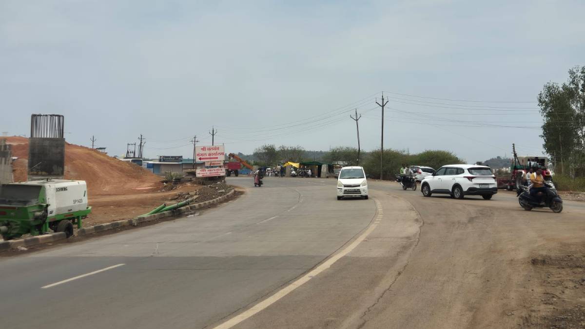 Nagpur Tuljapur National Highway accident news in marathi