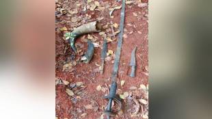 Historical objects found in a well in Mahabaleshwar satara news