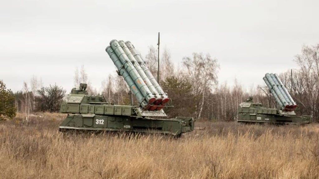 Air defense missile system S-400