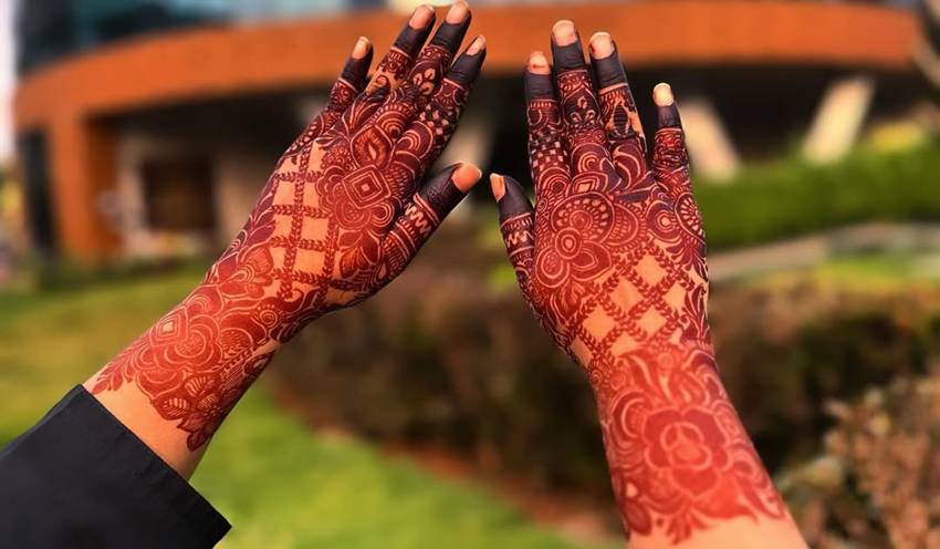 mehandi design stylish and trendy