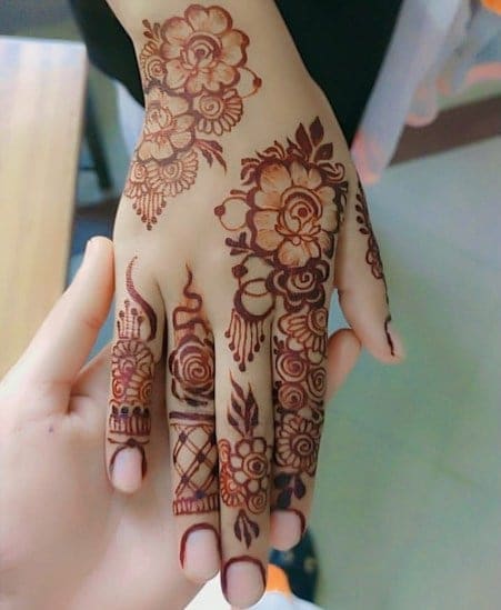 Engagement mehndi designs for gown