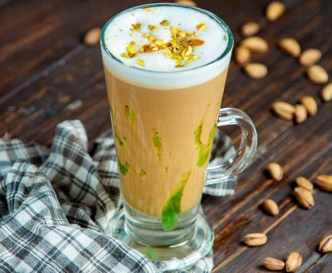 coffee drink filled with pistachio
