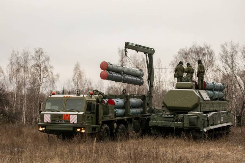 Air defense missile system S-400 dangerous