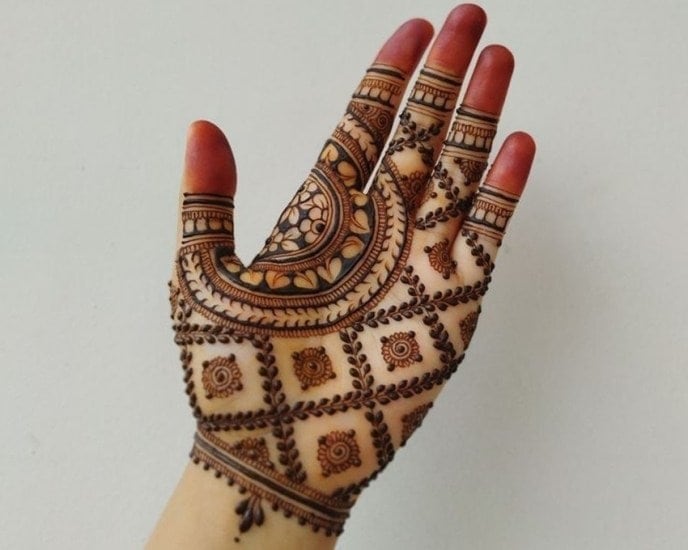 Simple mehndi designs for engagement