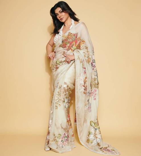 Summer Saree Look