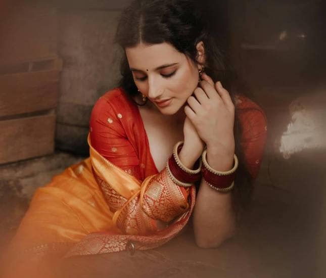 Which saree to wear on Vat Savitri day