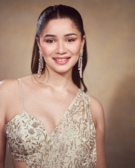 Where did Sara Tendulkar study