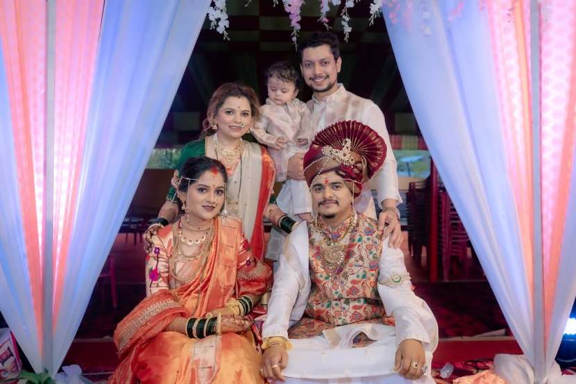 marathi singer kartiki gaikwad shares wedding photos of brother kaustubh