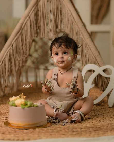 kartiki gaikwad baby boy first birthday