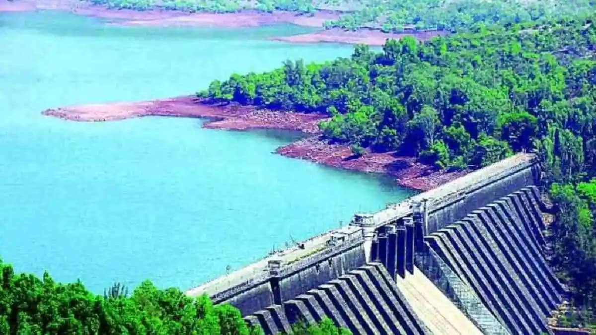 कोयना भूकंप पुर्नवसन निधी समितीच्या विश्वस्त मंडळाची पुर्नरचना ( संग्रहित छायाचित्र )