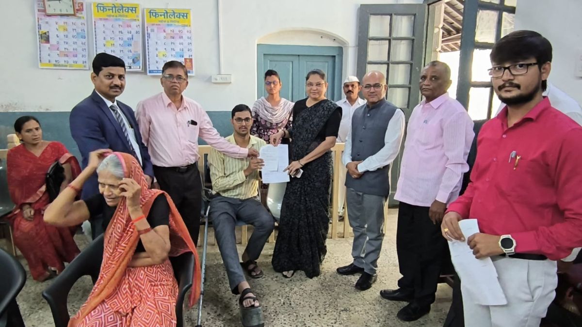 dhule More than four thousand cases disposed of in the peoples court