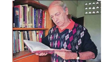 Madhav Vaze passes away