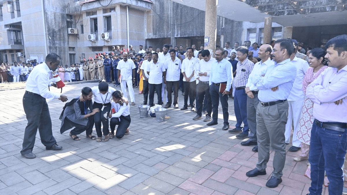 Mock drills were conducted at various places in Sindhudurg district